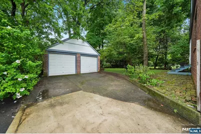1094 Belle Avenue, Teaneck Township, NJ 07666 - Photo 23