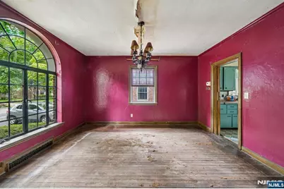 1094 Belle Avenue, Teaneck Township, NJ 07666 - Photo 5
