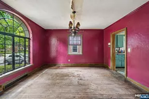 1094 Belle Ave, Teaneck Township, NJ 07666 - Photo 5
