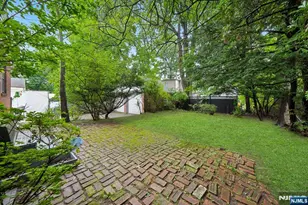 1094 Belle Ave, Teaneck Township, NJ 07666 - Photo 25