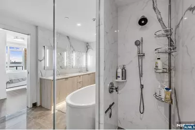 800 Ave At Port Imperial Boulevard 703 #703, Weehawken, NJ 07086 - Photo 17