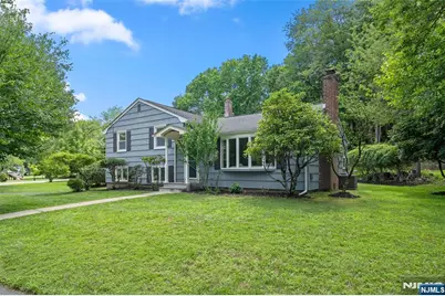 14 Greenway Court, Closter, NJ 07624 - Photo 3