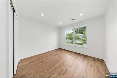 51 Becker Avenue, Rochelle Park Township, NJ 07662 - Photo 29