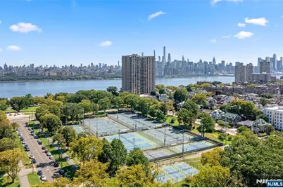 7855 Boulevard East 27H #27H, North Bergen, NJ 07047 - Photo 25