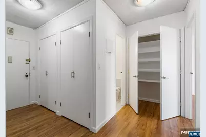 7855 Boulevard East 27H #27H, North Bergen, NJ 07047 - Photo 7