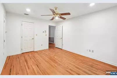 922 Hilltop Terrace, Franklin Lakes, NJ 07417 - Photo 27