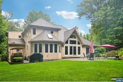 922 Hilltop Terrace, Franklin Lakes, NJ 07417 - Photo 41
