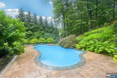 922 Hilltop Terrace, Franklin Lakes, NJ 07417 - Photo 45