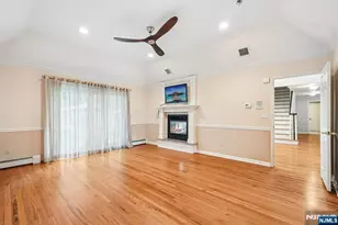 922 Hilltop Terrace, Franklin Lakes, NJ 07417 - Photo 19