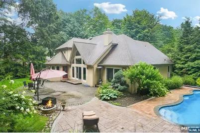 922 Hilltop Terrace, Franklin Lakes, NJ 07417 - Photo 47