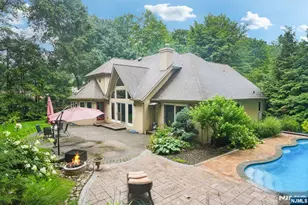 922 Hilltop Terrace, Franklin Lakes, NJ 07417 - Photo 47