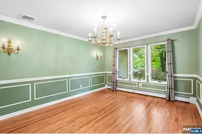 922 Hilltop Terrace, Franklin Lakes, NJ 07417 - Photo 11