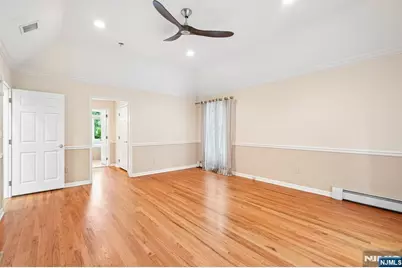 922 Hilltop Terrace, Franklin Lakes, NJ 07417 - Photo 21