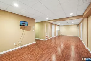 922 Hilltop Terrace, Franklin Lakes, NJ 07417 - Photo 37