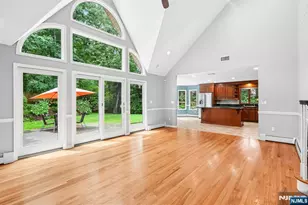 922 Hilltop Terrace, Franklin Lakes, NJ 07417 - Photo 7