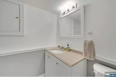 163 Woodward Avenue, Rutherford, NJ 07070 - Photo 43