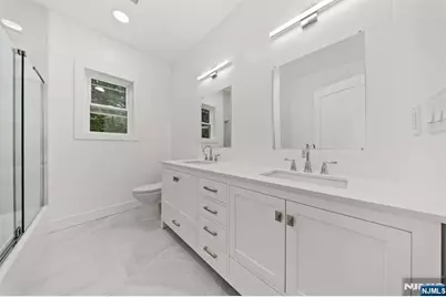 418 East Avenue, Northvale, NJ 07647 - Photo 17