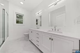 418 East Ave, Northvale, NJ 07647 - Photo 17