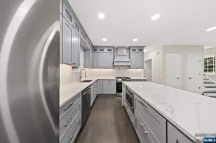 418 East Ave, Northvale, NJ 07647 - Photo 9