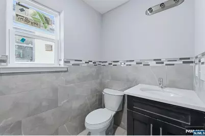 339 Court Street, Elizabeth, NJ 07206 - Photo 15