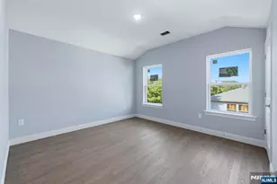 339 Court St, Elizabeth, NJ 07206 - Photo 13