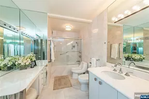 2 Claridge Dr 8Hw, Verona, NJ 07044 - Photo 19