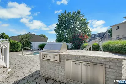 375 Sanford Avenue, Lyndhurst Township, NJ 07071 - Photo 39