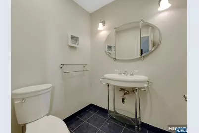 375 Sanford Avenue, Lyndhurst Township, NJ 07071 - Photo 7