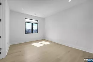 401 B Grand Ave 401 B, Leonia, NJ 07605 - Photo 21