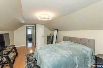 54 Hasbrouck Avenue, Hasbrouck Heights, NJ 07604 - Photo 23