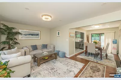 54 Hasbrouck Avenue, Hasbrouck Heights, NJ 07604 - Photo 11