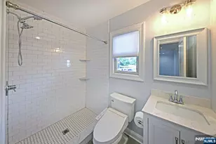 39-37 Sycamore Dr, Fair Lawn, NJ 07410 - Photo 9
