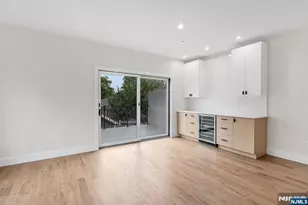55 Washington Ave, Cliffside Park, NJ 07010 - Photo 17