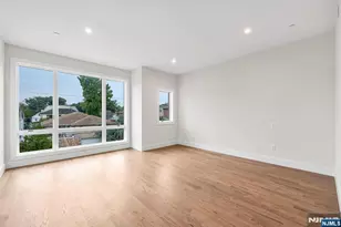 55 Washington Ave, Cliffside Park, NJ 07010 - Photo 23