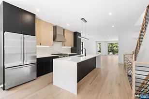 264 Grant Ave, Cliffside Park, NJ 07010 - Photo 13