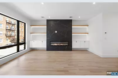 264 Grant Avenue, Cliffside Park, NJ 07010 - Photo 7