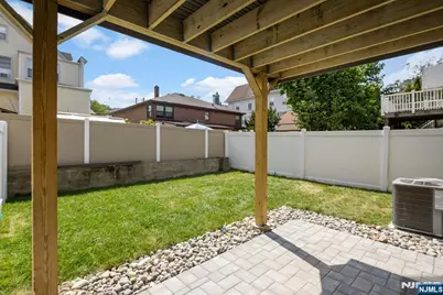 264 Grant Avenue, Cliffside Park, NJ 07010 - Photo 45