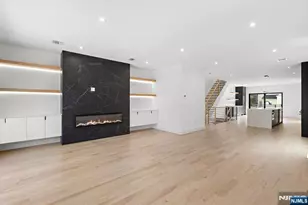 264 Grant Ave, Cliffside Park, NJ 07010 - Photo 11