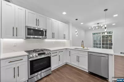 64 George Russell Way 36 #36, Clifton, NJ 07013 - Photo 11