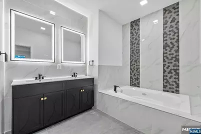 64 George Russell Way 36 #36, Clifton, NJ 07013 - Photo 27