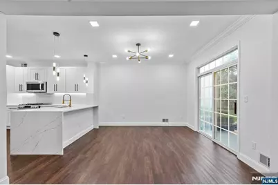 64 George Russell Way 36 #36, Clifton, NJ 07013 - Photo 7