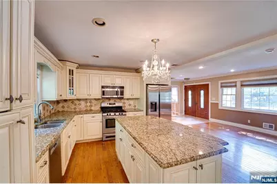 40 Rickland Road, Old Tappan, NJ 07675 - Photo 5