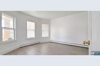 78 Van Buren Street, Passaic, NJ 07055 - Photo 7