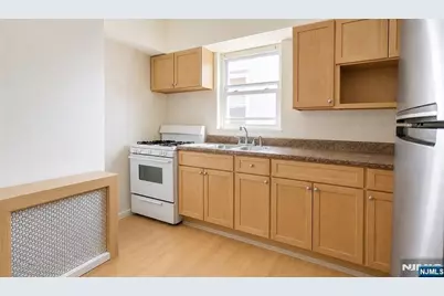 78 Van Buren Street, Passaic, NJ 07055 - Photo 15