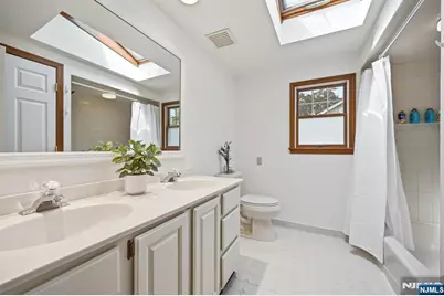 355 Woodland Road, New Milford, NJ 07646 - Photo 23