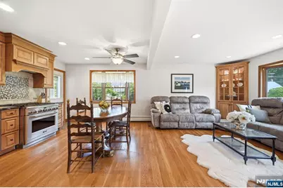 355 Woodland Road, New Milford, NJ 07646 - Photo 15