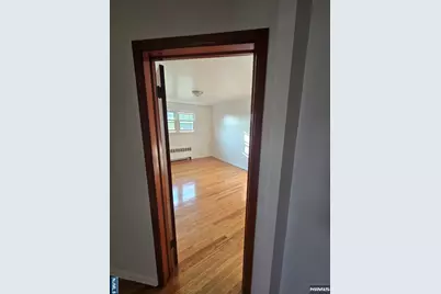 383 Anderson Avenue 2 #2, Fairview, NJ 07022 - Photo 5