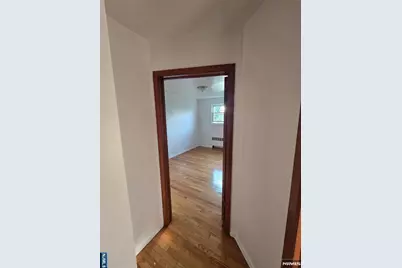 350 Park Avenue 5 #5, Fairview, NJ 07022 - Photo 5