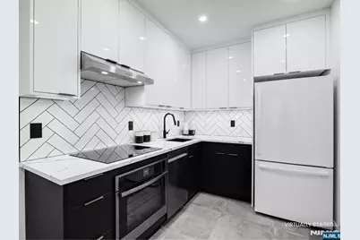 250 Gorge Road 18E #18E, Cliffside Park, NJ 07010 - Photo 9