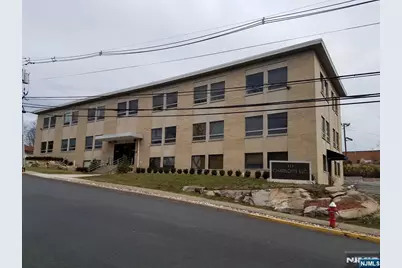 111 Charlotte Place 104 #104, Englewood Cliffs, NJ 07632 - Photo 1